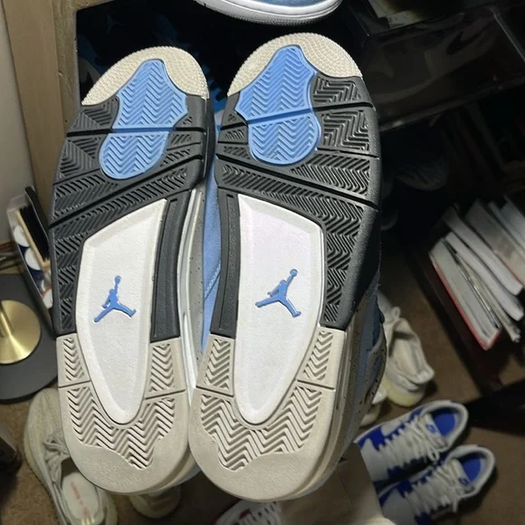 🔥!!Authentication!! Jordan 4 University Blue with🔥